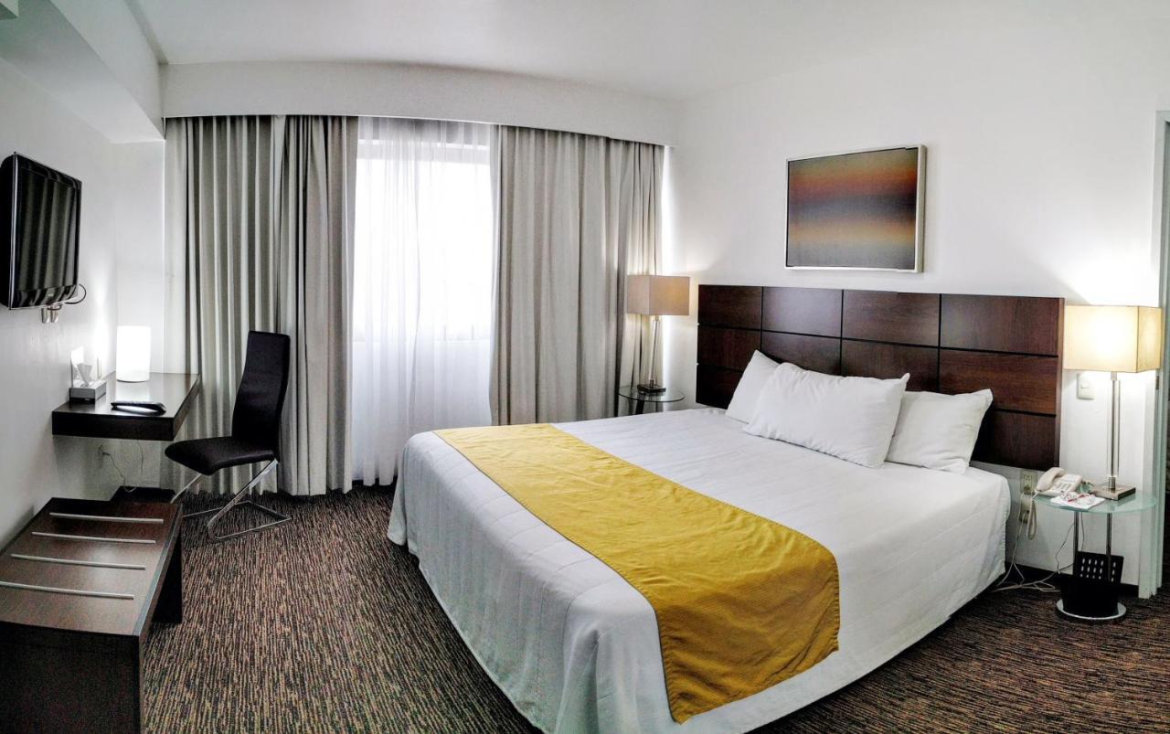 Hotel Fray Junipero Serra Тепик Екстериор снимка