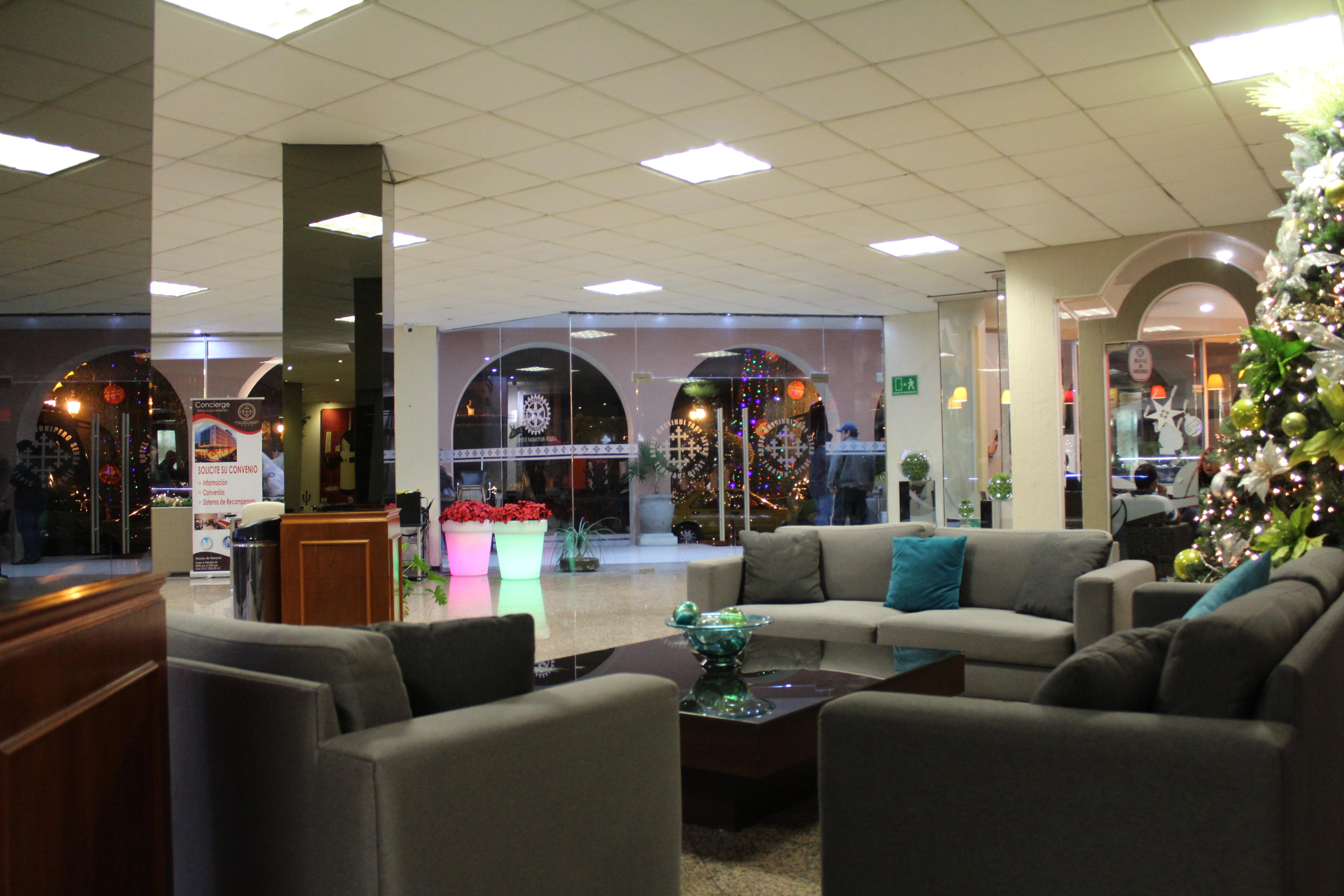 Hotel Fray Junipero Serra Тепик Екстериор снимка