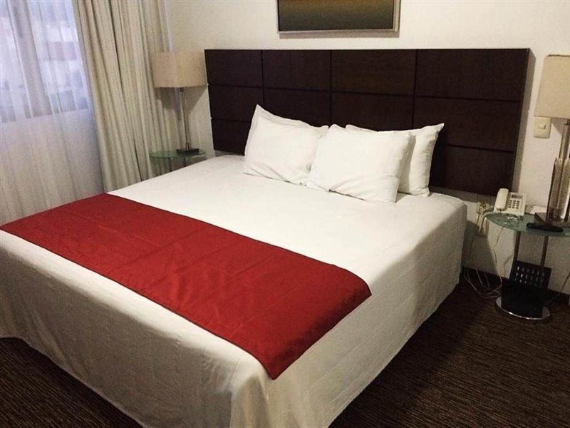 Hotel Fray Junipero Serra Тепик Екстериор снимка